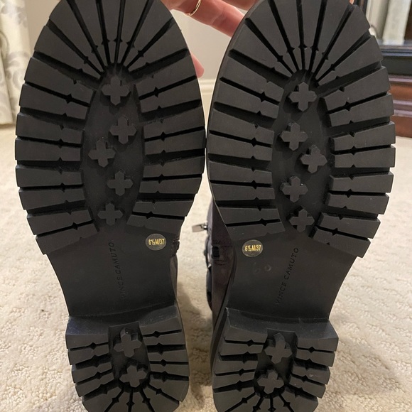ViNCE CAMUTO BARRETTA MOTO BOOT (new without tags or box) - Picture 5 of 9
